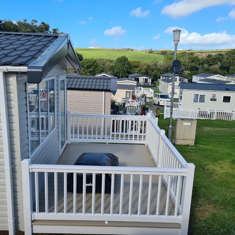 Villa Mawgan Pads Newquay Bay Exterior foto