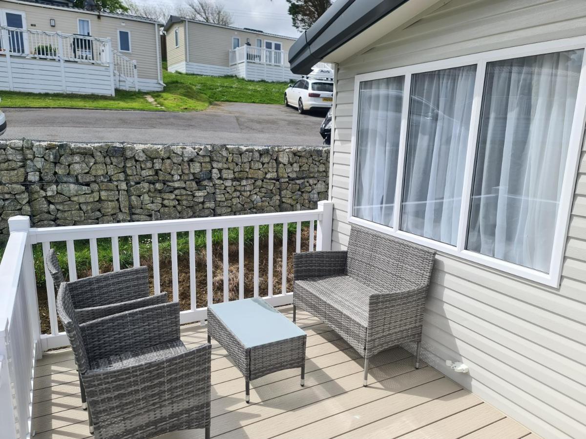 Villa Mawgan Pads Newquay Bay Exterior foto